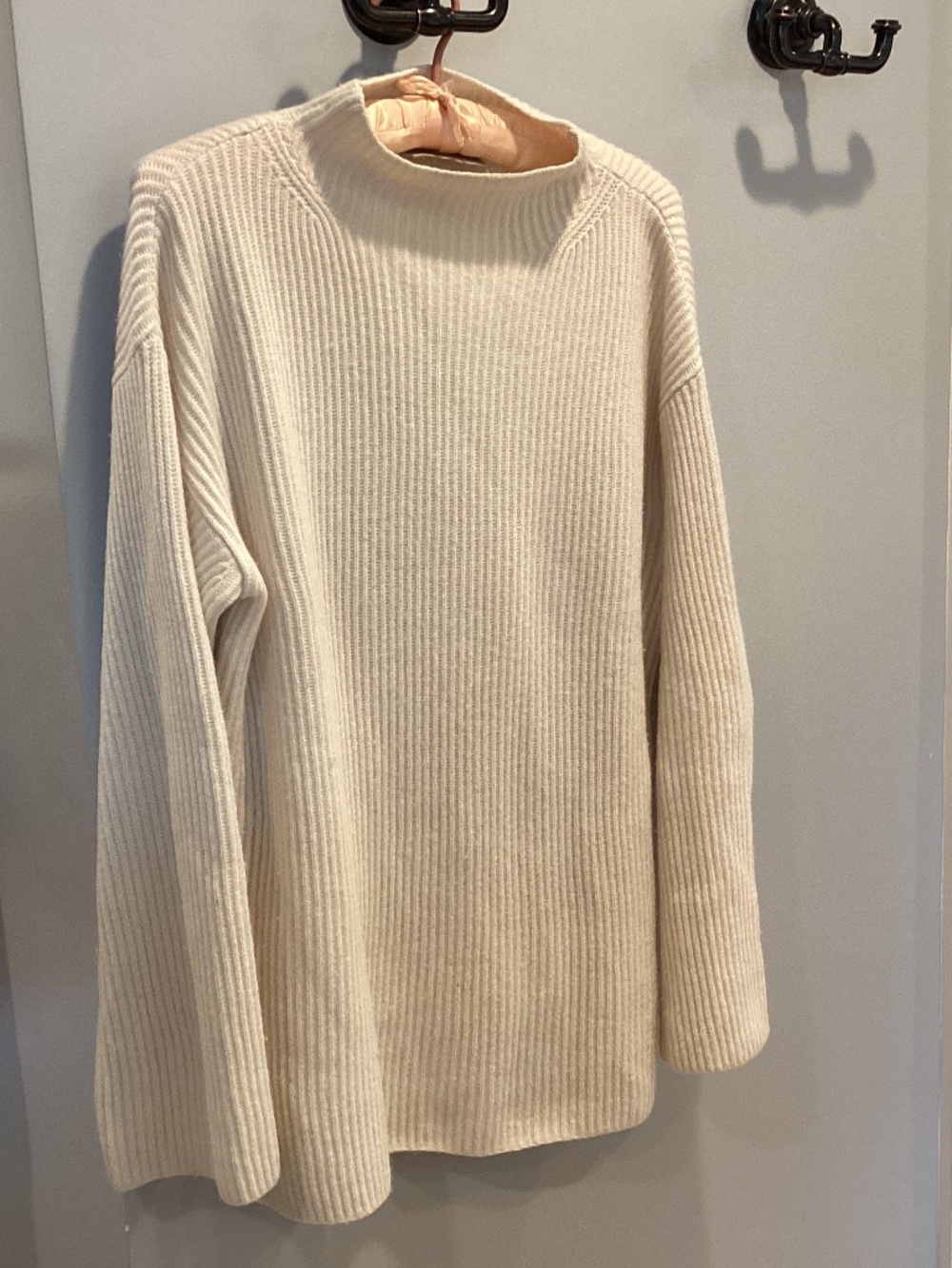 Everlane Sweater - Size L